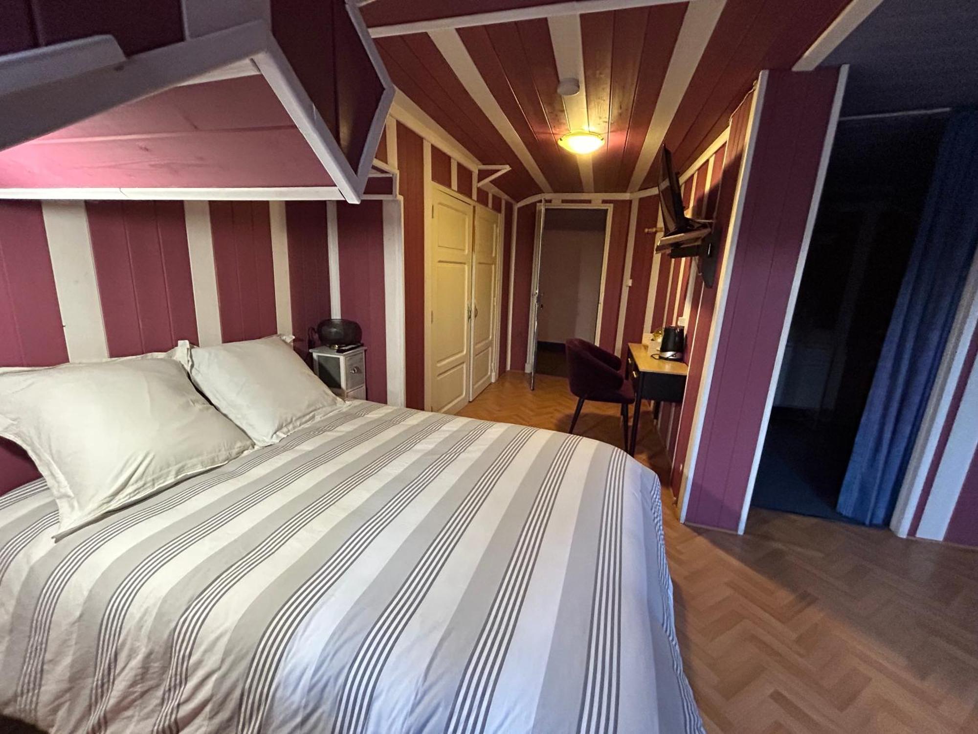 Tardets-Sorholus Chambres D'Hotes La Cheminee מראה חיצוני תמונה